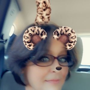 Meet your Posher, Candi